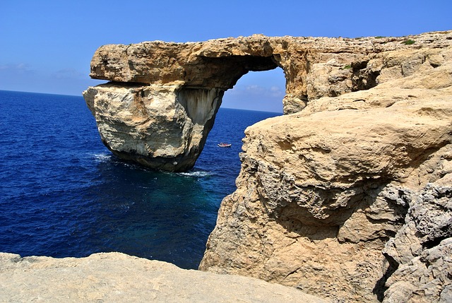 útesy na Gozo